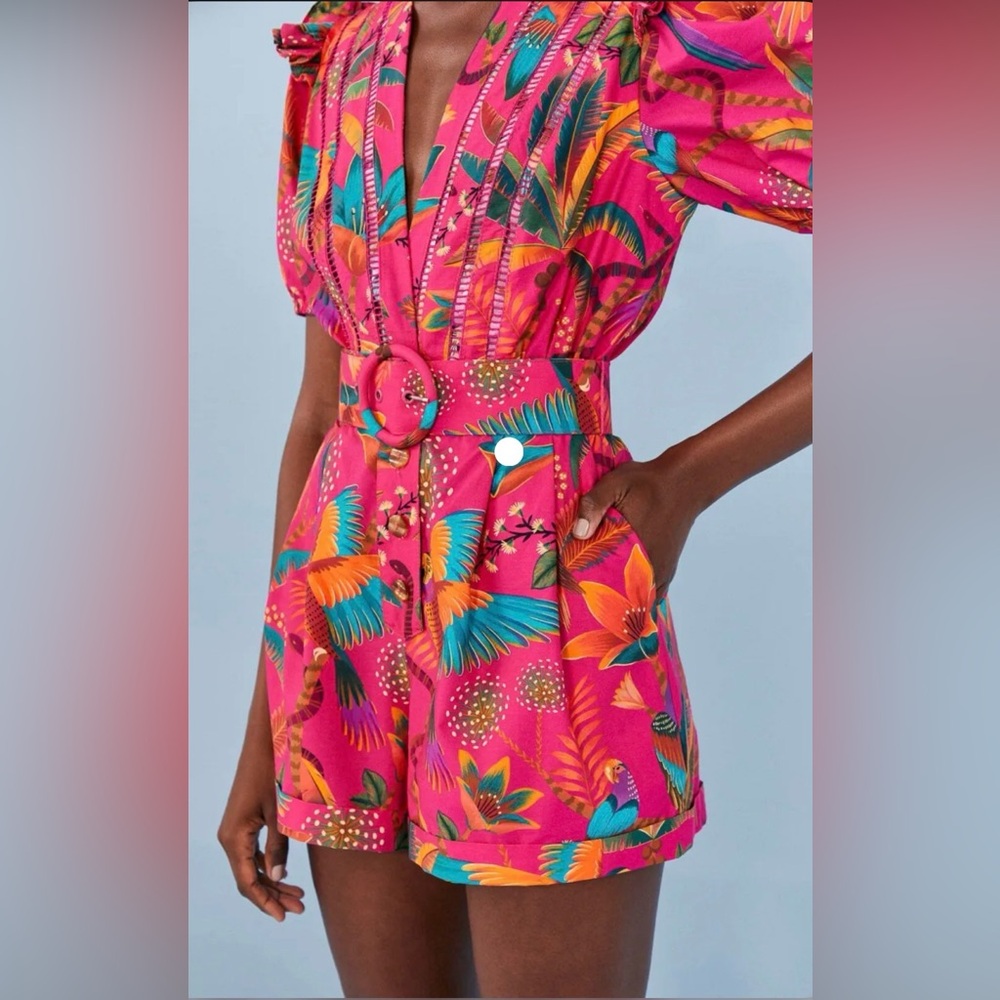 NWOT Farm Rio Macaw Puff Sleeve Romper Size S missing button